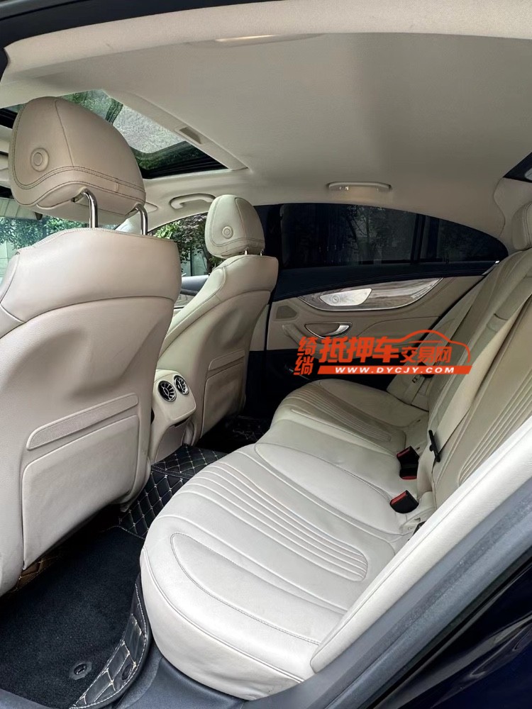 成都22年奔驰CLS7