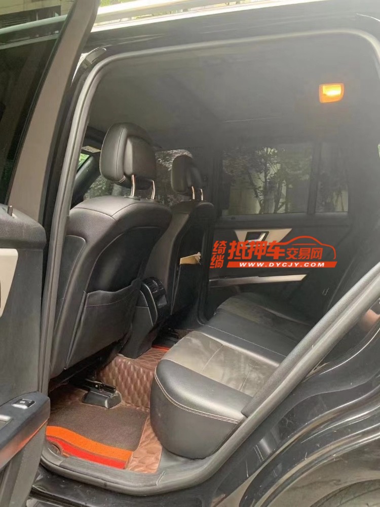 成都15年奔驰GLK7