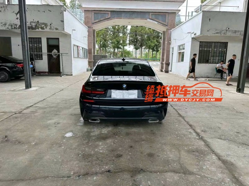 徐州21年宝马3系9