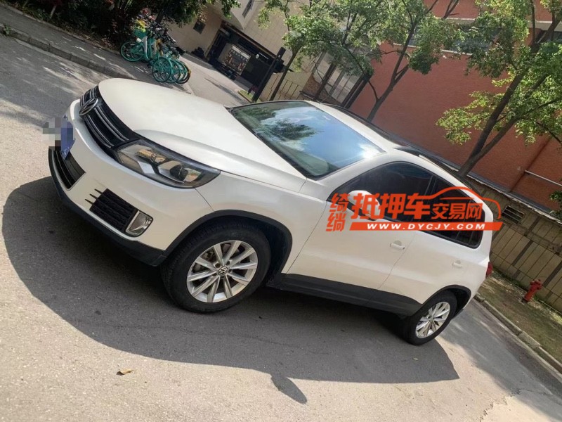 成都19年大众途观2