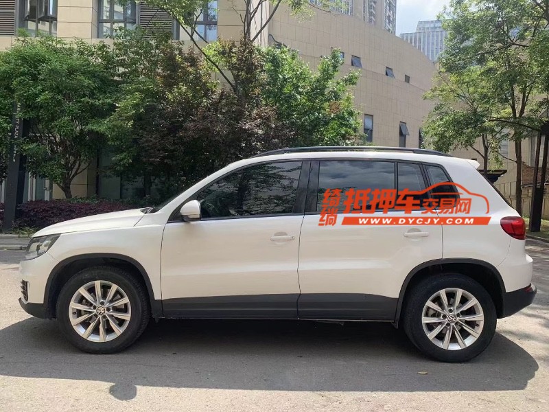 成都19年大众途观3