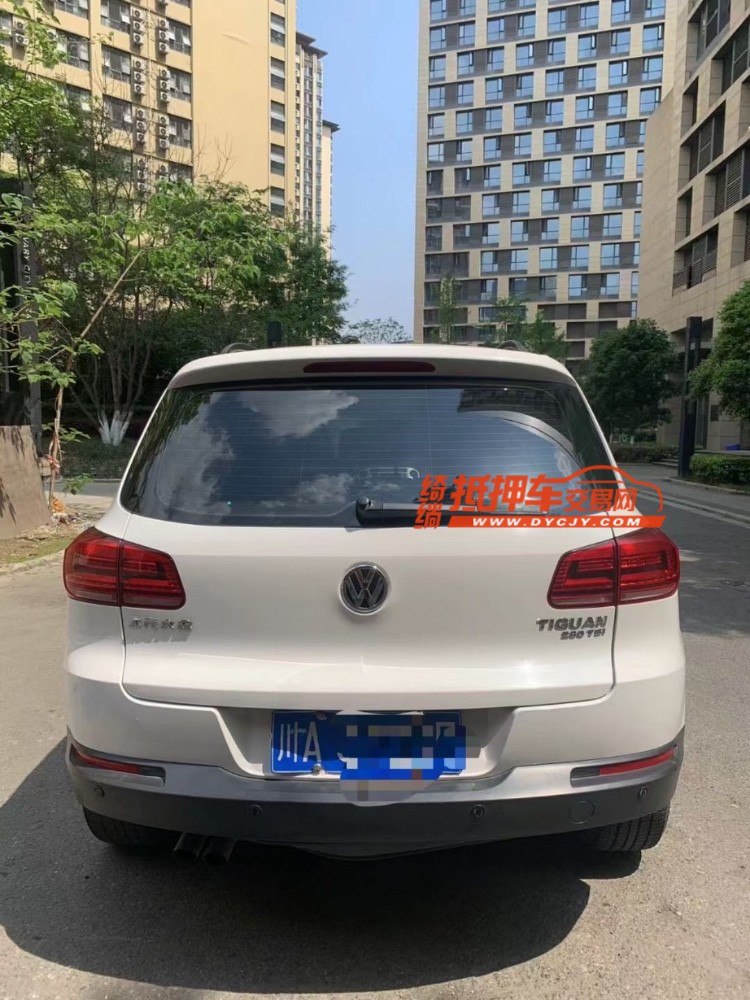 成都19年大众途观9