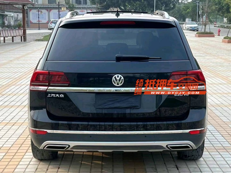 汕头17年大众途昂9