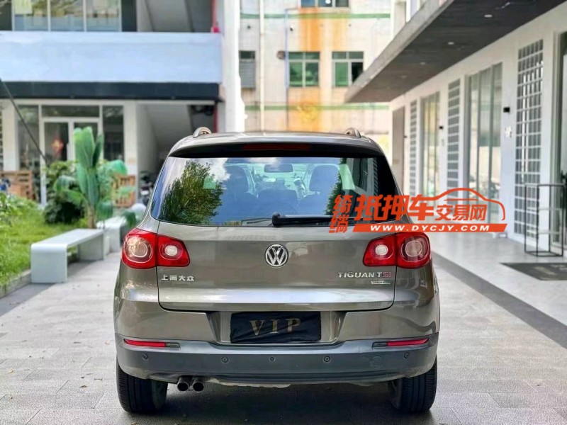 广州10年大众途观8