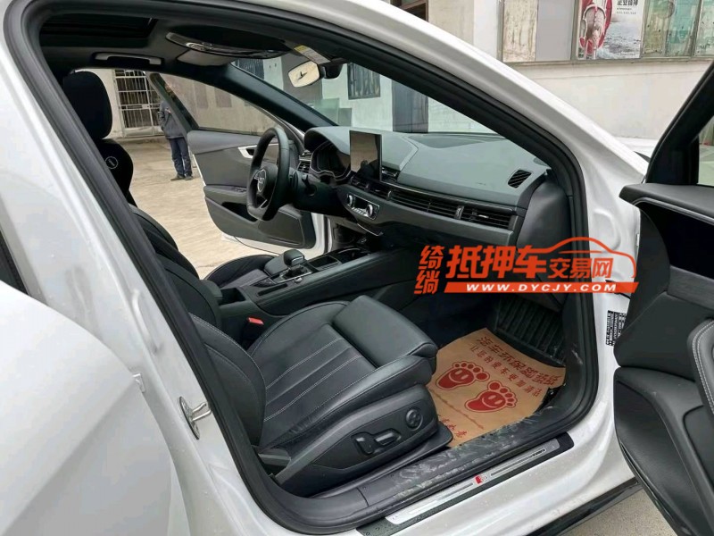 徐州23年奥迪A4L6