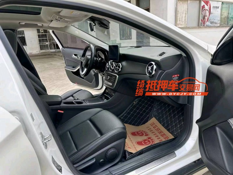 徐州18年奔驰GLA6