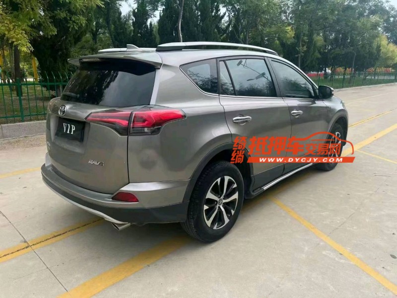 烟台17年丰田RAV46