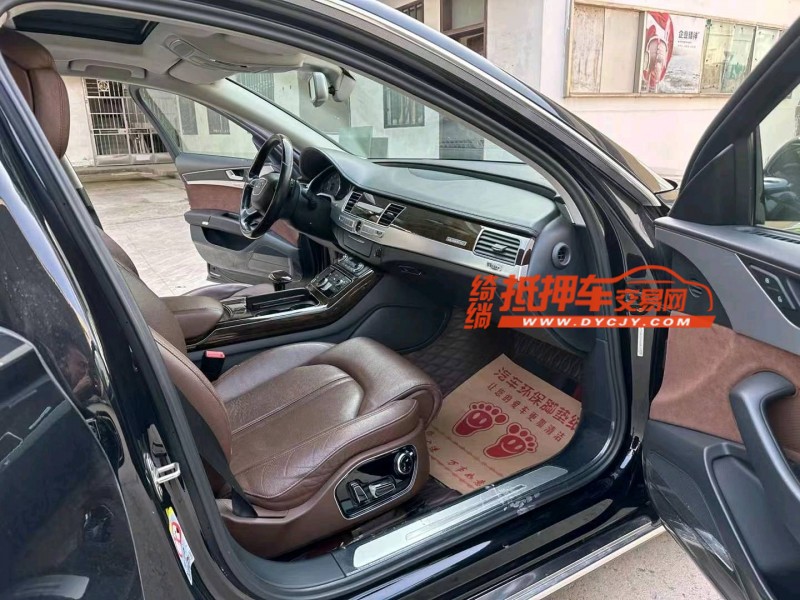 徐州17年奥迪A8L6