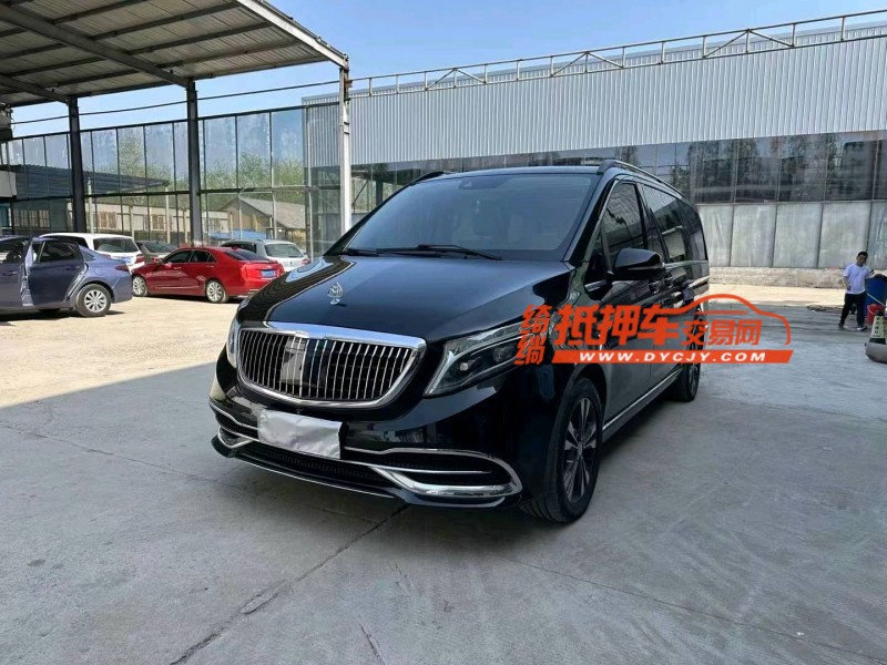 徐州17年奔驰V2
