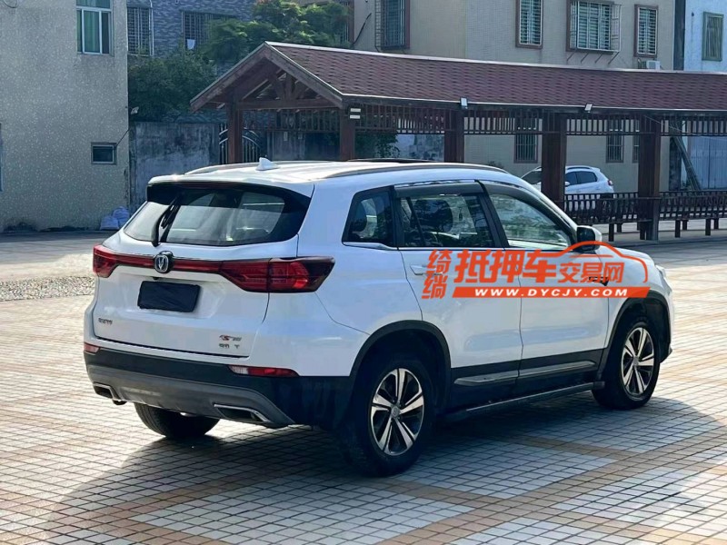 汕头19年长安汽车CS758