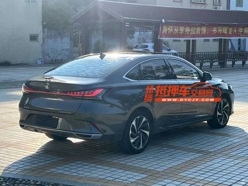 汕头23年长安汽车睿骋8