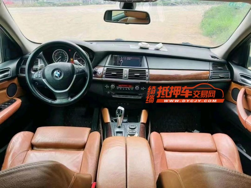 烟台11年宝马X68