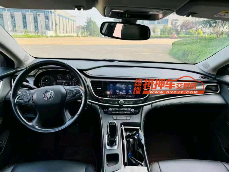 潍坊20年别克君越3