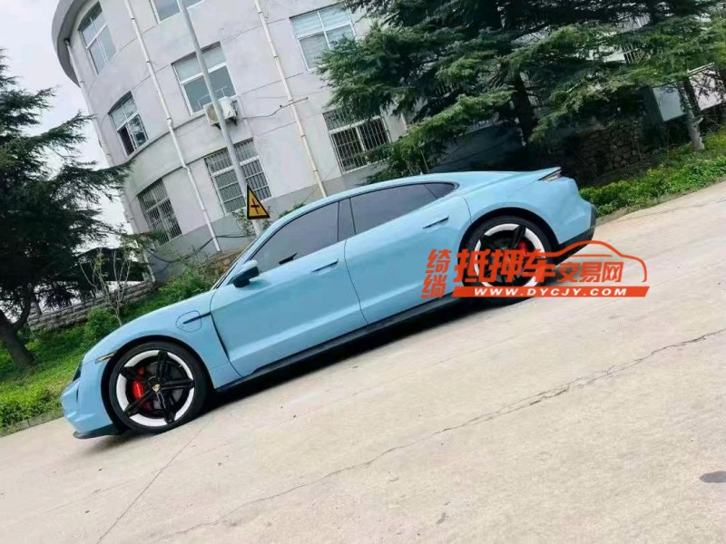 潍坊21年保时捷Taycan5