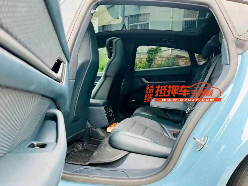 潍坊21年保时捷Taycan7