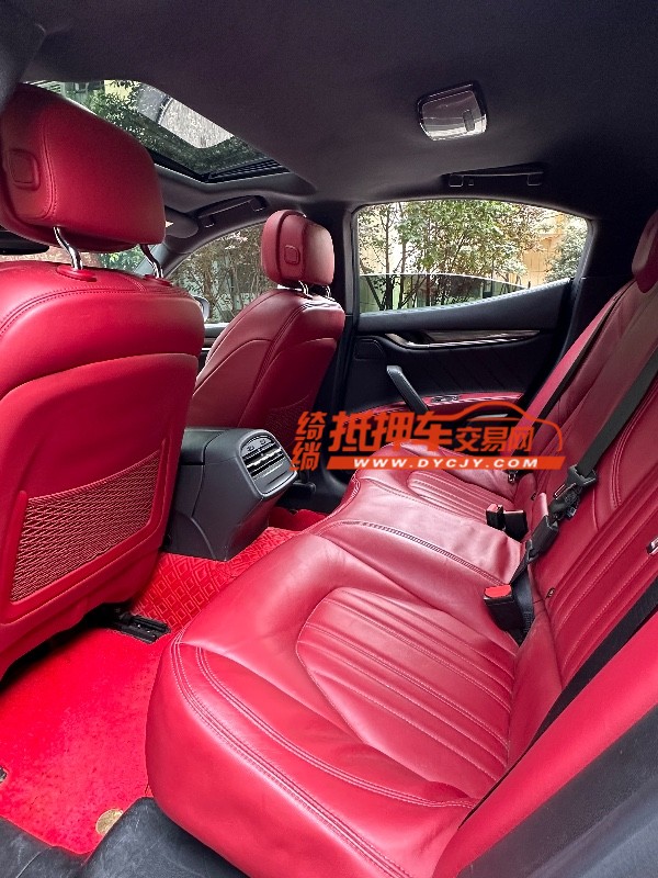 成都20年玛莎拉蒂Ghibli7