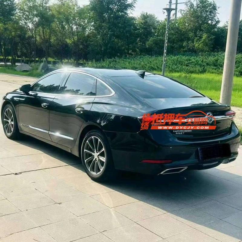 烟台21年别克君越3