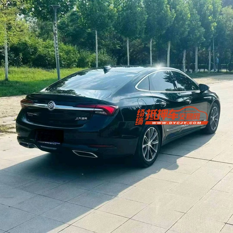 烟台21年别克君越6