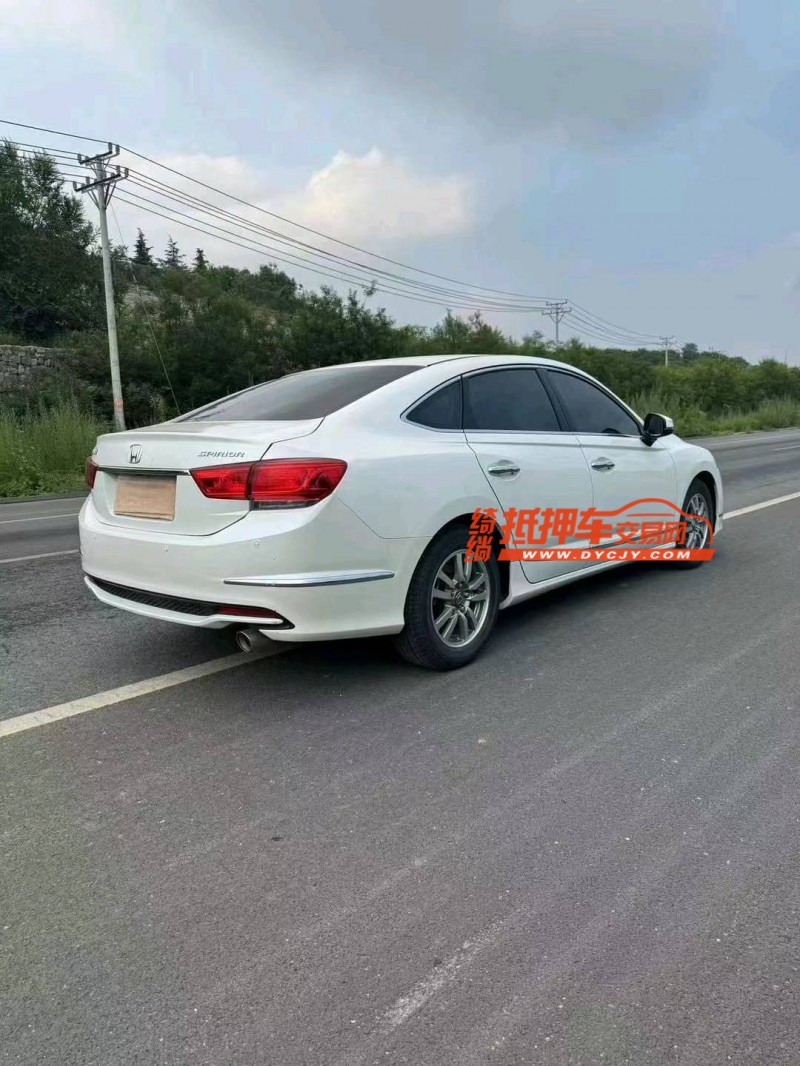 邢台19年本田思铂睿3