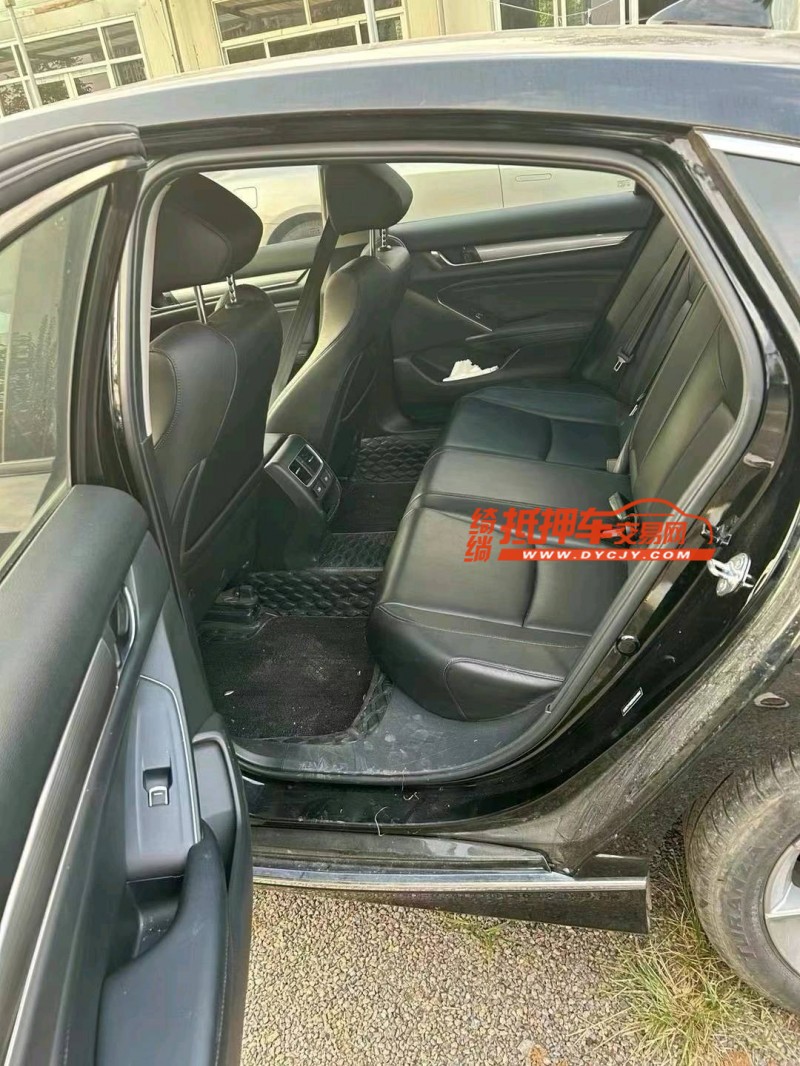 东营22年本田雅阁5