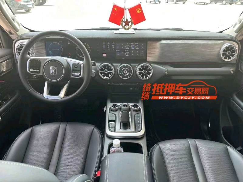 保定24年长城汽车坦克3005