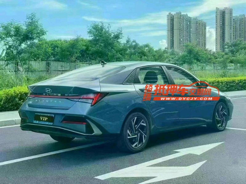 东莞24年现代伊兰特7