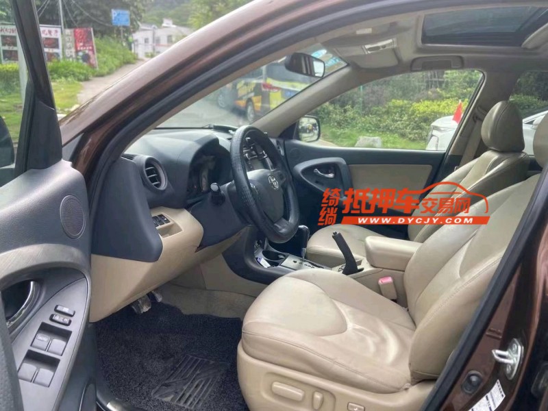 广州12年丰田RAV4荣放8