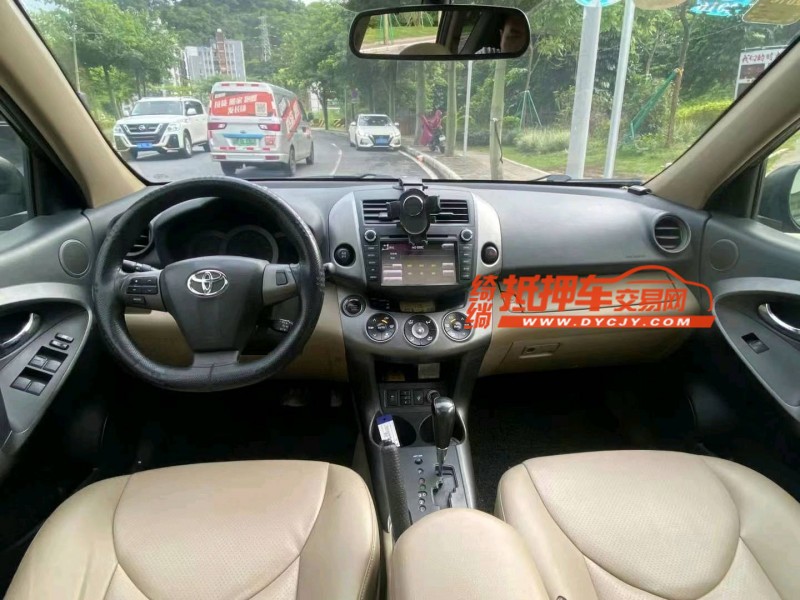 广州12年丰田RAV4荣放9