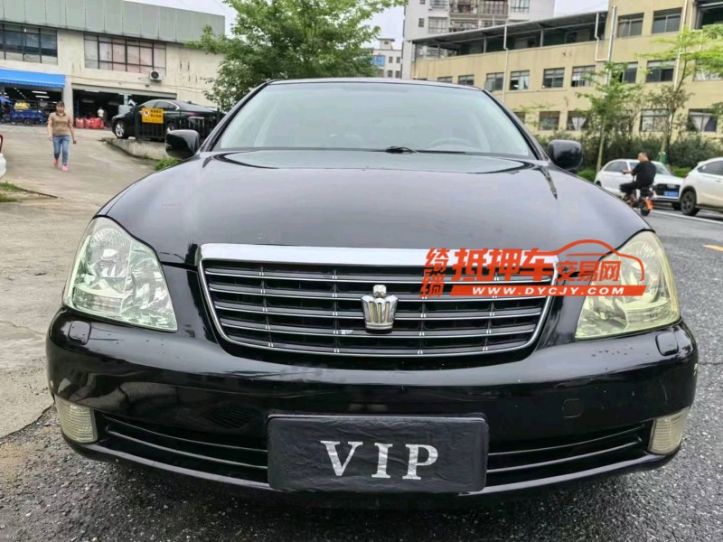 广州05年丰田皇冠1