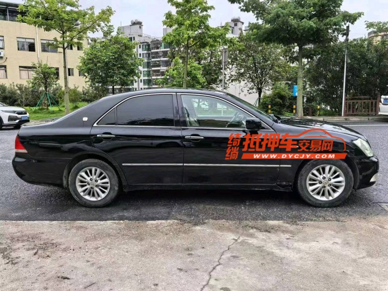广州05年丰田皇冠5