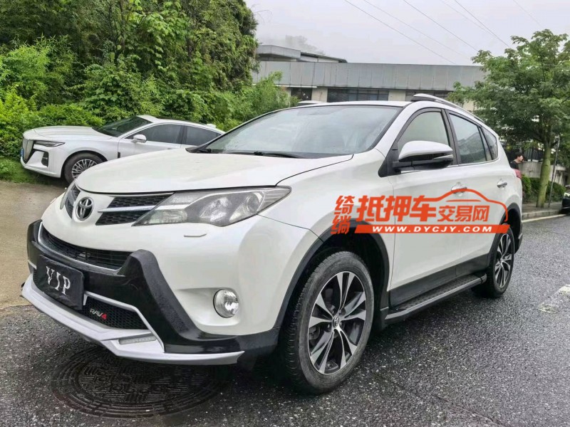 广州15年丰田RAV42
