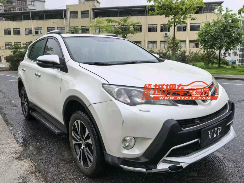广州15年丰田RAV43