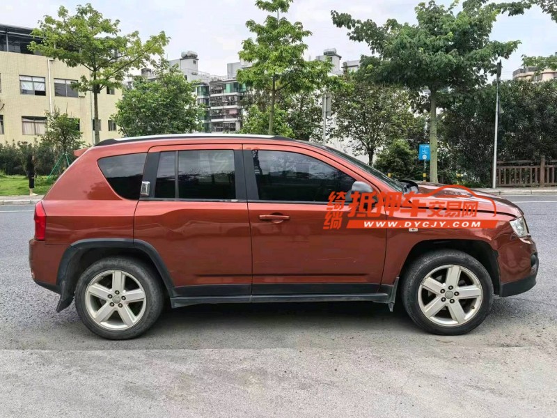 广州12年Jeep指南者4