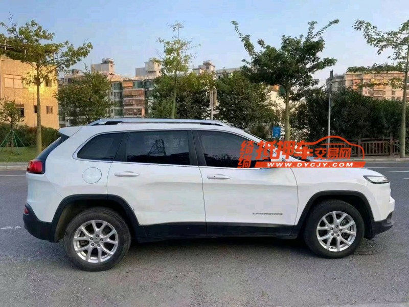 广州14年Jeep自由光4