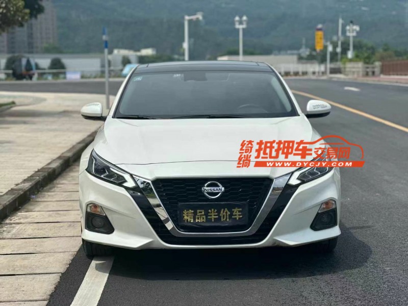 东莞22年日产天籁1
