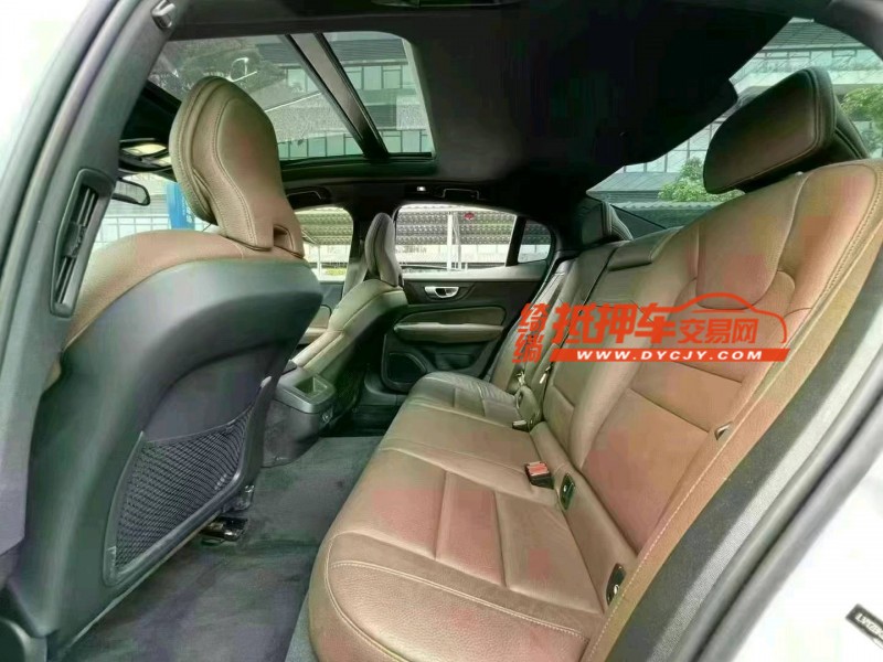 东莞22年沃尔沃S60L4