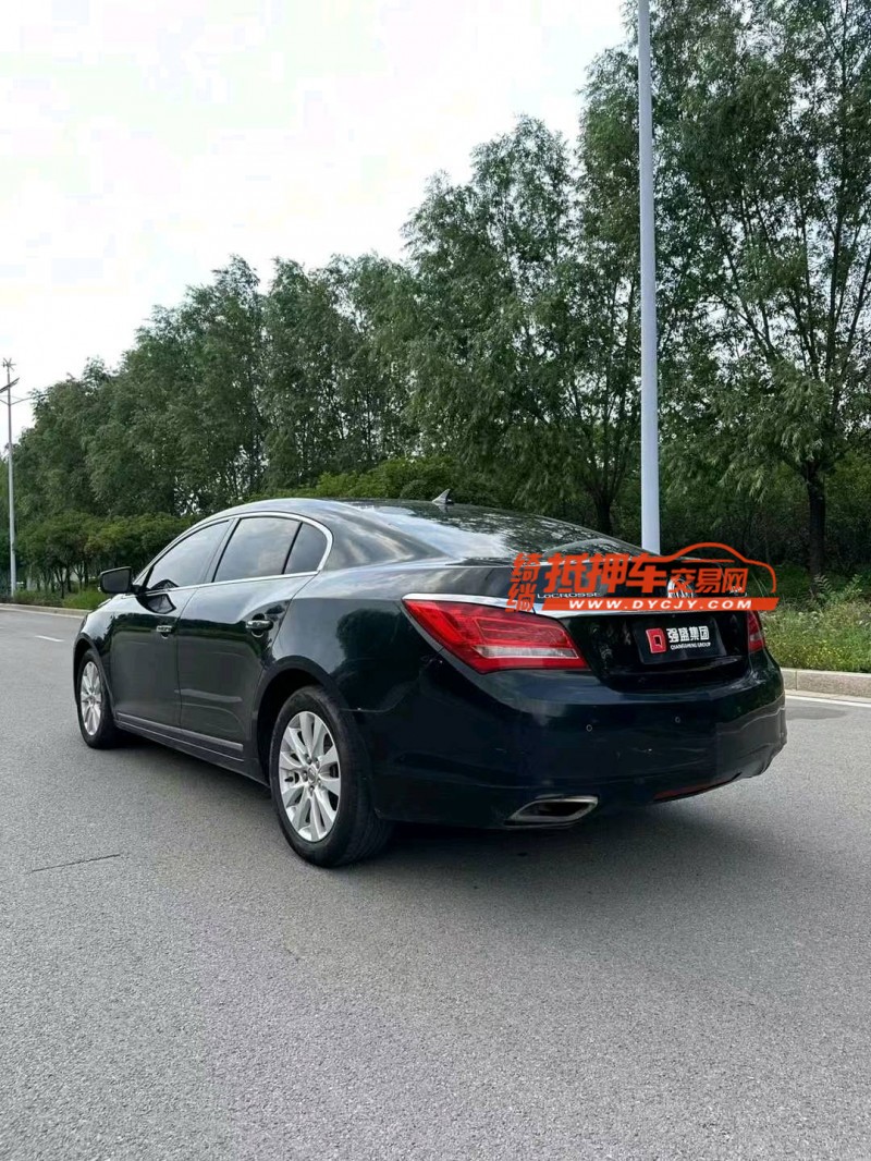 枣庄15年别克君越4