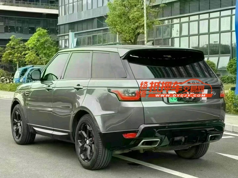 东莞19年路虎揽胜运动8