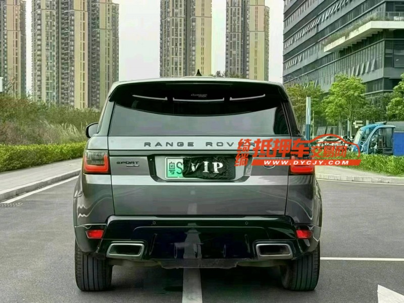 东莞19年路虎揽胜运动9