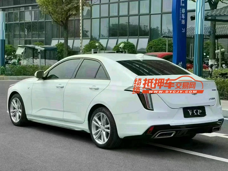 东莞20年凯迪拉克CT48
