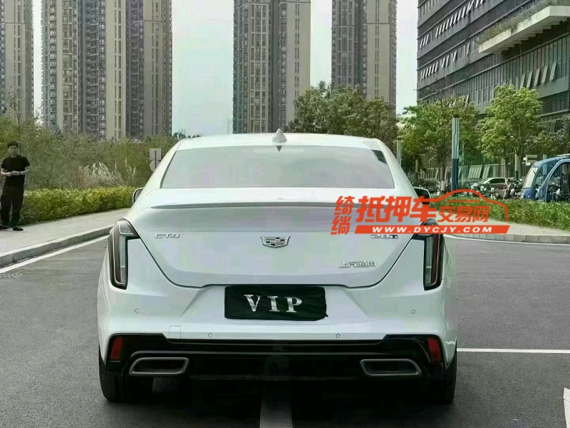 东莞20年凯迪拉克CT49