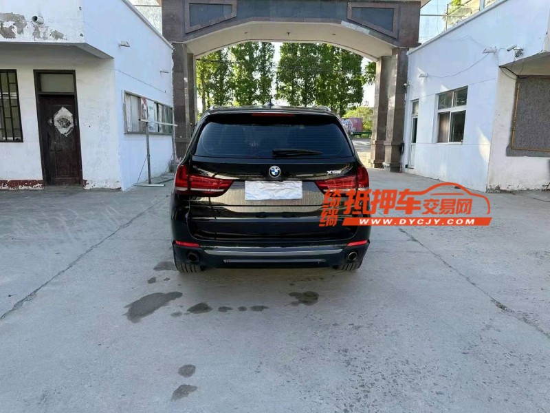 徐州17年宝马X59