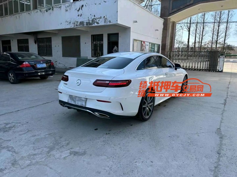 徐州22年奔驰E8