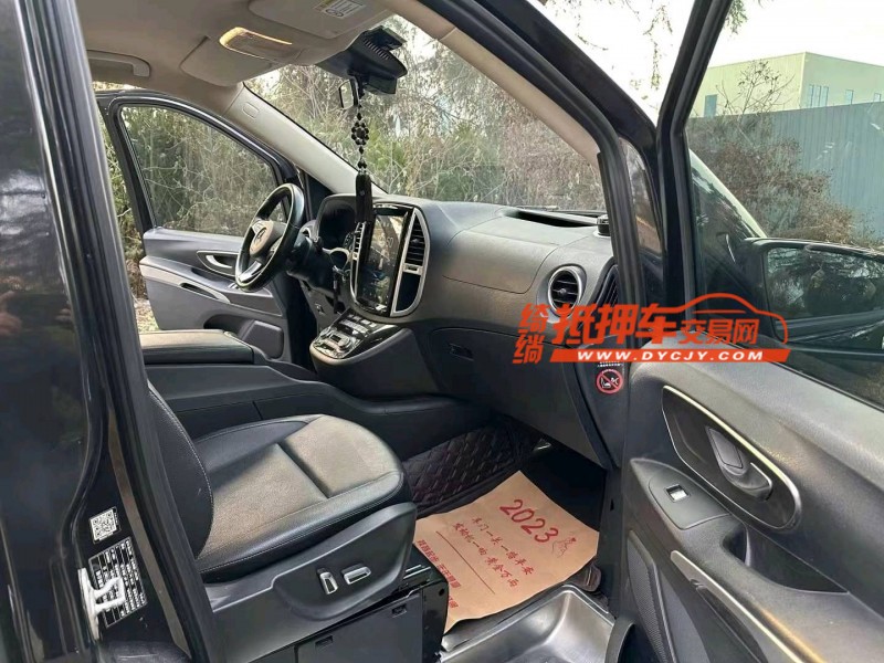 徐州18年奔驰威霆6