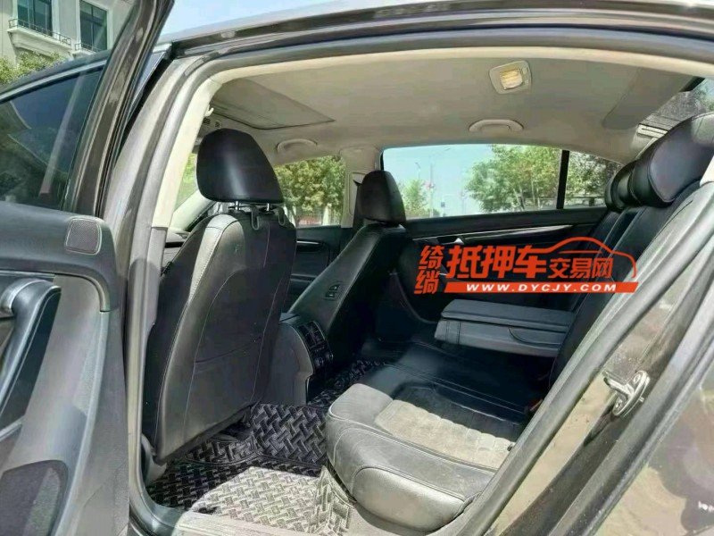 青岛15年大众迈腾6