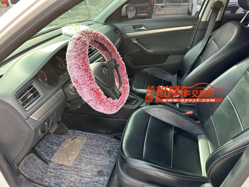 济南21年大众朗逸8