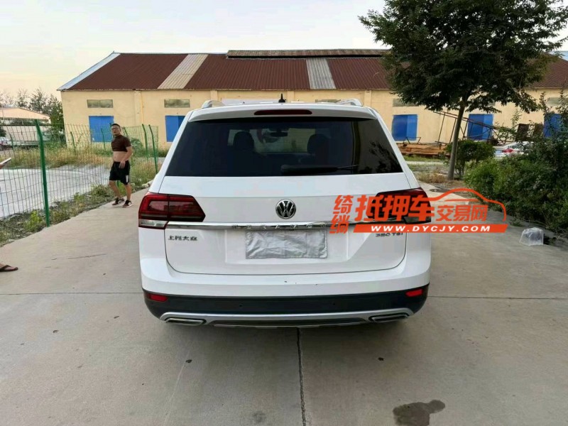 徐州19年大众途昂9