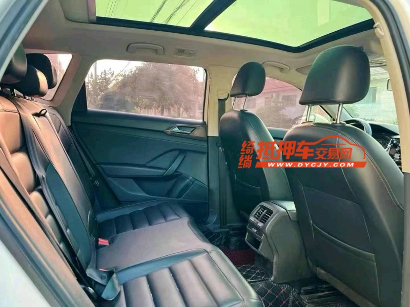 济南20年大众途岳8