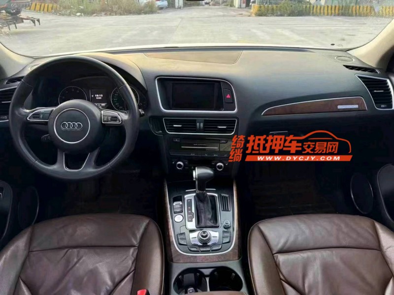 南寧14年奧迪Q55