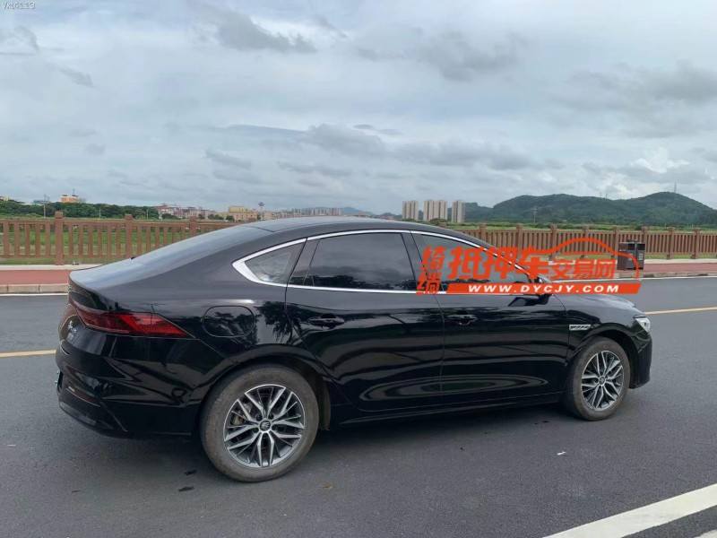 东莞23年比亚迪秦8